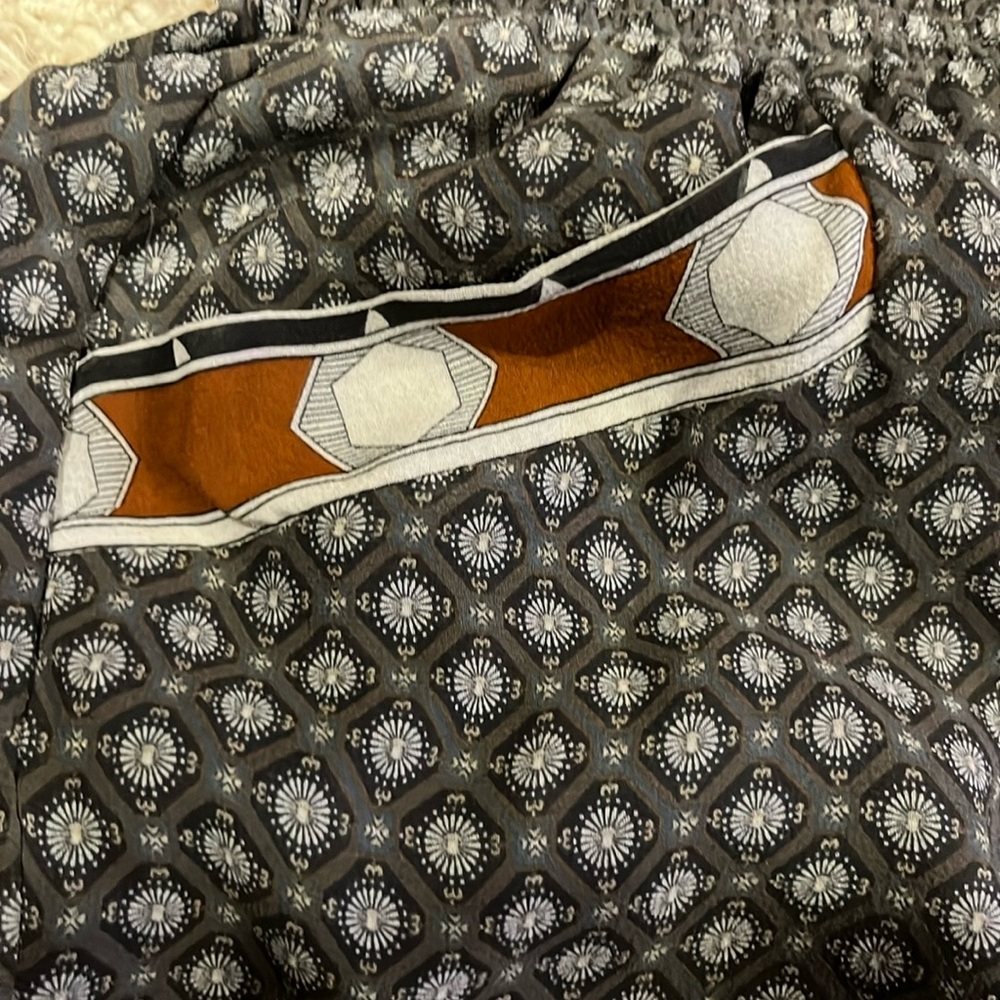 Club Monaco Pattern Dress - Picture 9 of 11